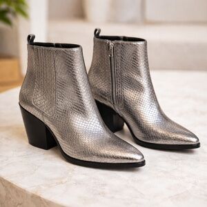 MICHAEL Michael Kors Sinclair Metallic Embossed Silver Leather Ankle Boot 6